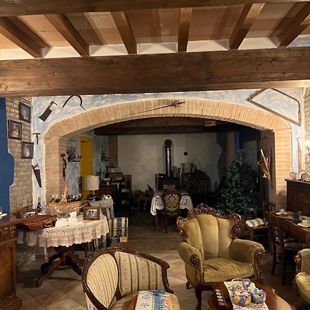 La Frasca Bed & Breakfast Coltaro Ngoại thất bức ảnh